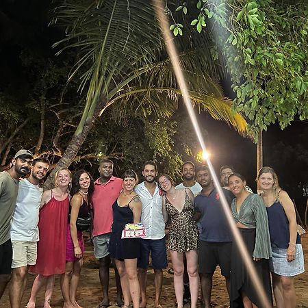 Hangover Hostels Vịnh Arugam Ngoại thất bức ảnh