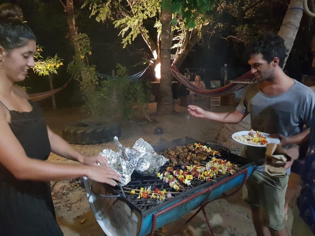 Hangover Hostels Vịnh Arugam Ngoại thất bức ảnh