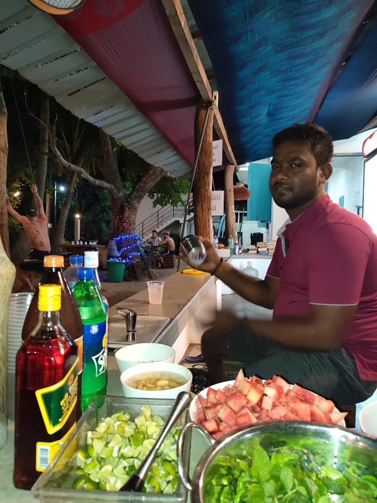 Hangover Hostels Vịnh Arugam Ngoại thất bức ảnh